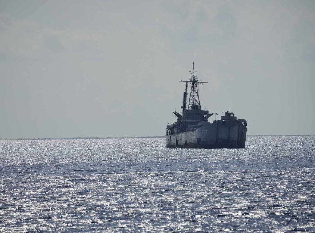 Brod kineske obalske straže imao manji sudar sa filipinskim brodom koji je ilegalno uplovio u kineske vode