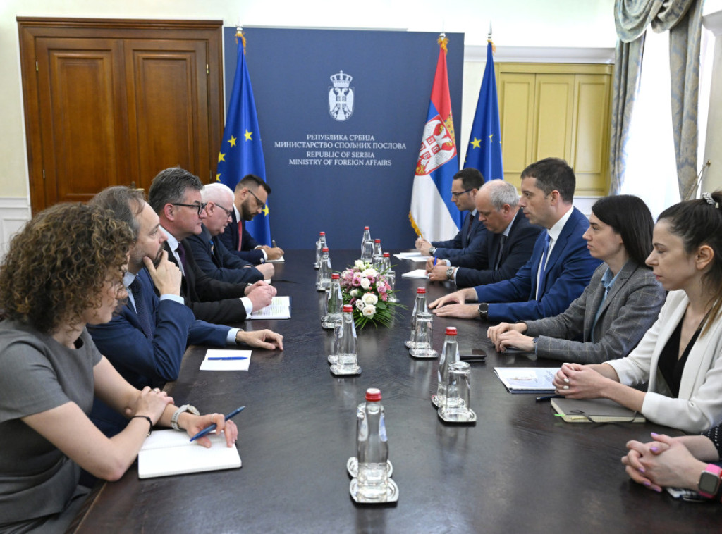 Đurić Lajčaku: Srbija podržava Nacrt statuta ZSO koji je izradila EU