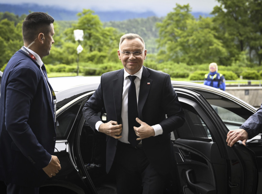 Predsednik Poljske počeo zvaničnu posetu Kini, u ponedeljak sa Sijem