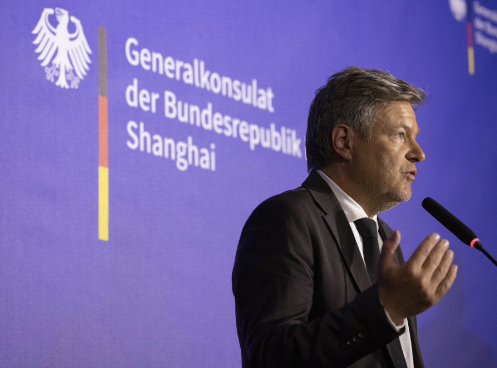 Nemački ministar ekonomije pozvao Kinu da ne preusmerava izvoz evropske robe u Rusiju