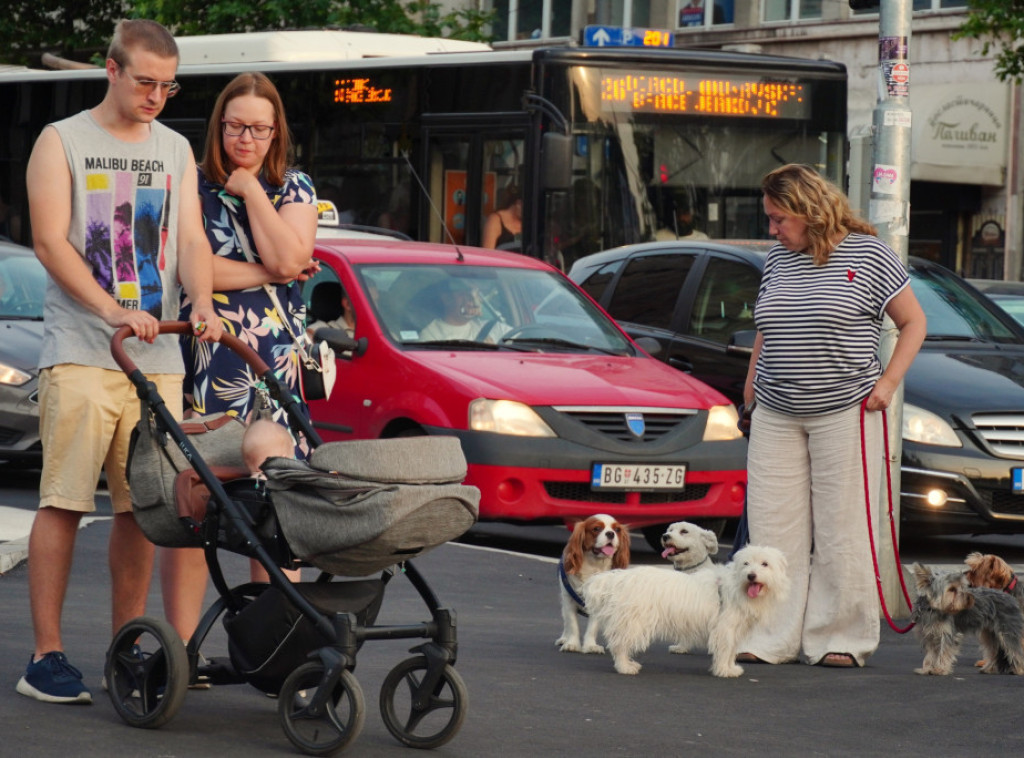 U Srbiji sutra nestabilno i sparno sa povremenim pljuskovima, do 30 stepeni