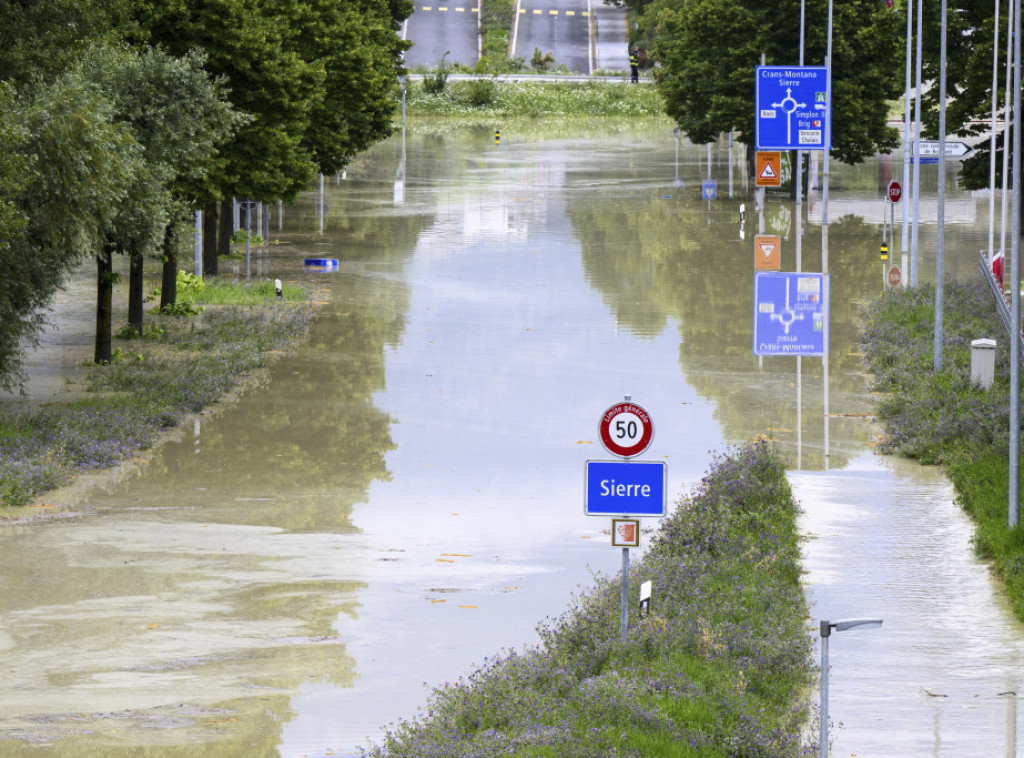 Švajcarska: U klizištu usled obilnih kiša nestalo nekoliko osoba