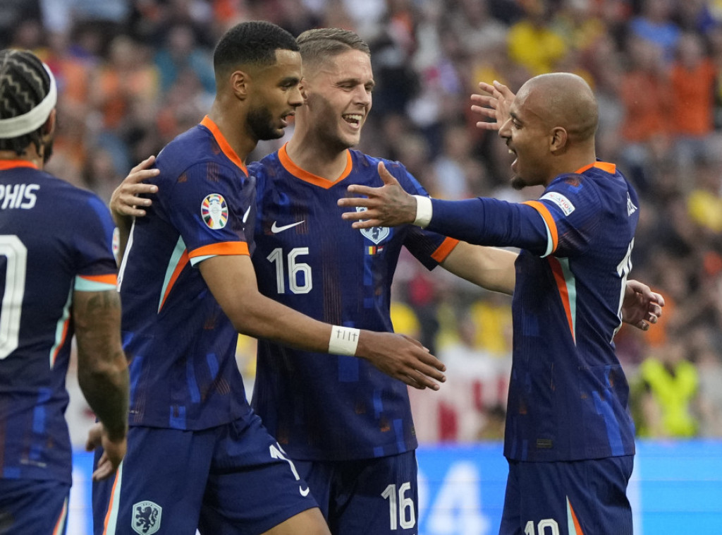 Fudbaleri Holandije plasirali se u četvrtfinale Evropskog prvenstva posle pobede nad Rumunijom