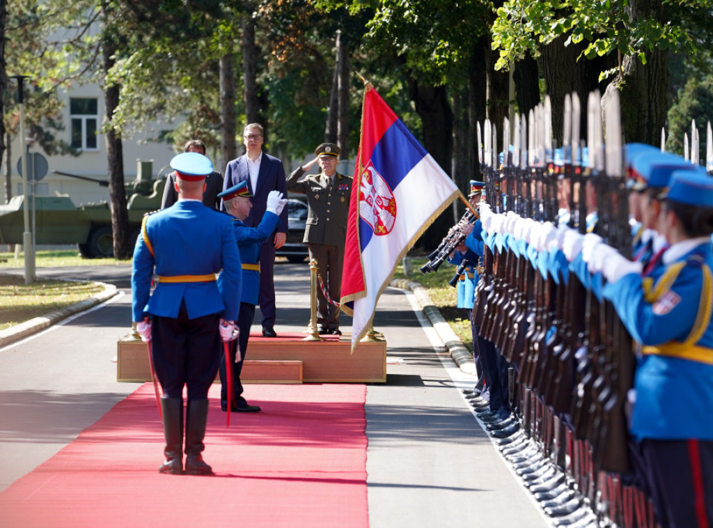 Vučić prisustvuje sednici proširenog kolegijuma načelnika Generalštaba