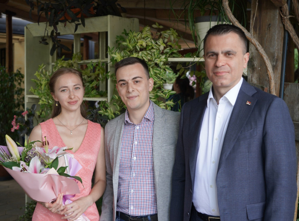 Ministar Milićević se sastao sa srpskim studentom ruskog univerziteta u Sankt Peterburgu