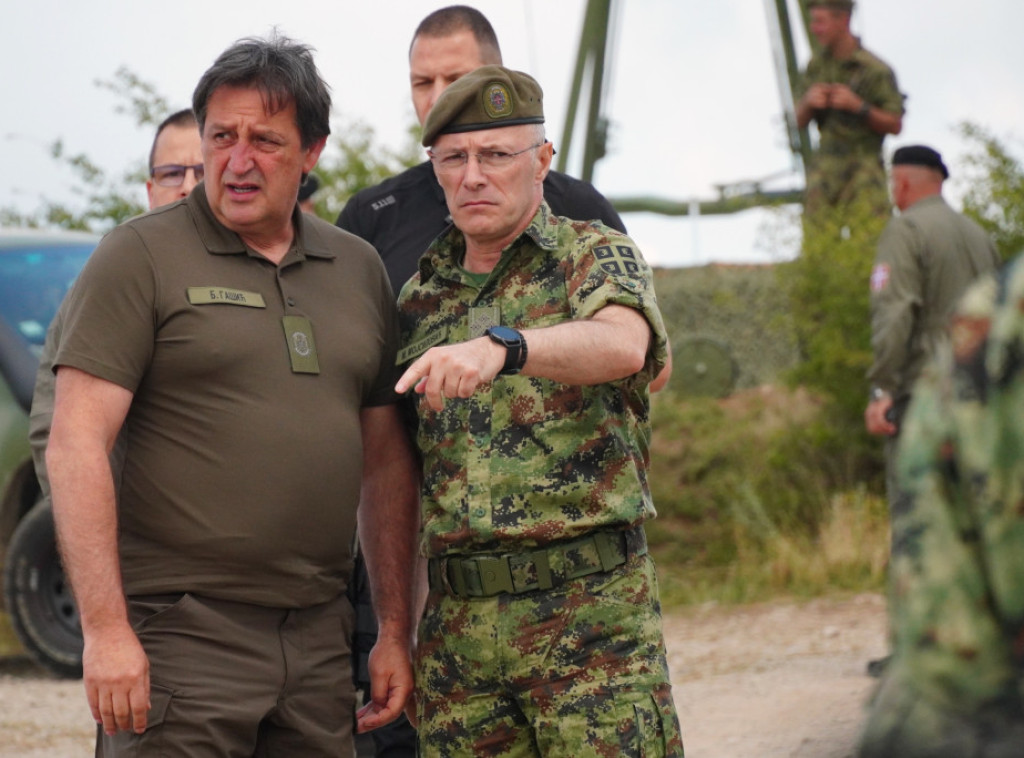 Bratislav Gašić: Vojska Srbije svakodnevno dokazuje svoju posvećenost zaštiti zemlje