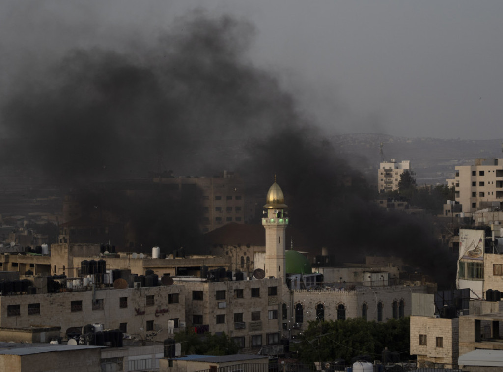 Pet Palestinaca ubijeno, nekoliko ranjeno u izraelskom napadu na Dženin