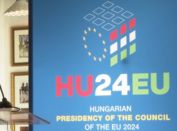 Prijem povodom početka predsedavanja Mađarske Savetom EU, prisustvuje Vučić