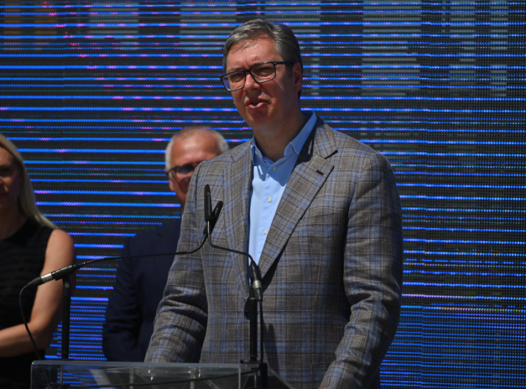 Vučić: EU za prugu Niš - Dimitrovgrad Srbiji poklonila 80 miliona evra