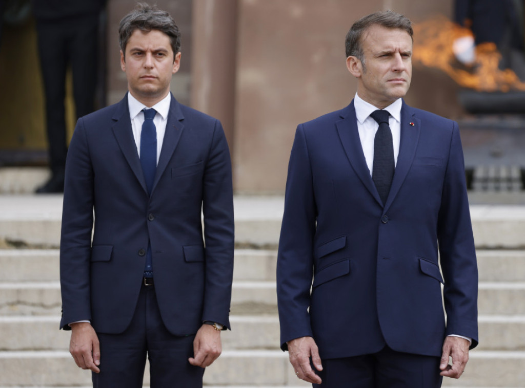 Makron zatražio od Atala da za sada ostane na funkciji premijera Francuske