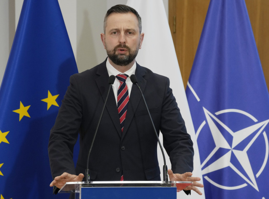 Poljski ministar odbrane: Varšava neće odlučiti o obaranju ruskih raketa bez svih članica NATO