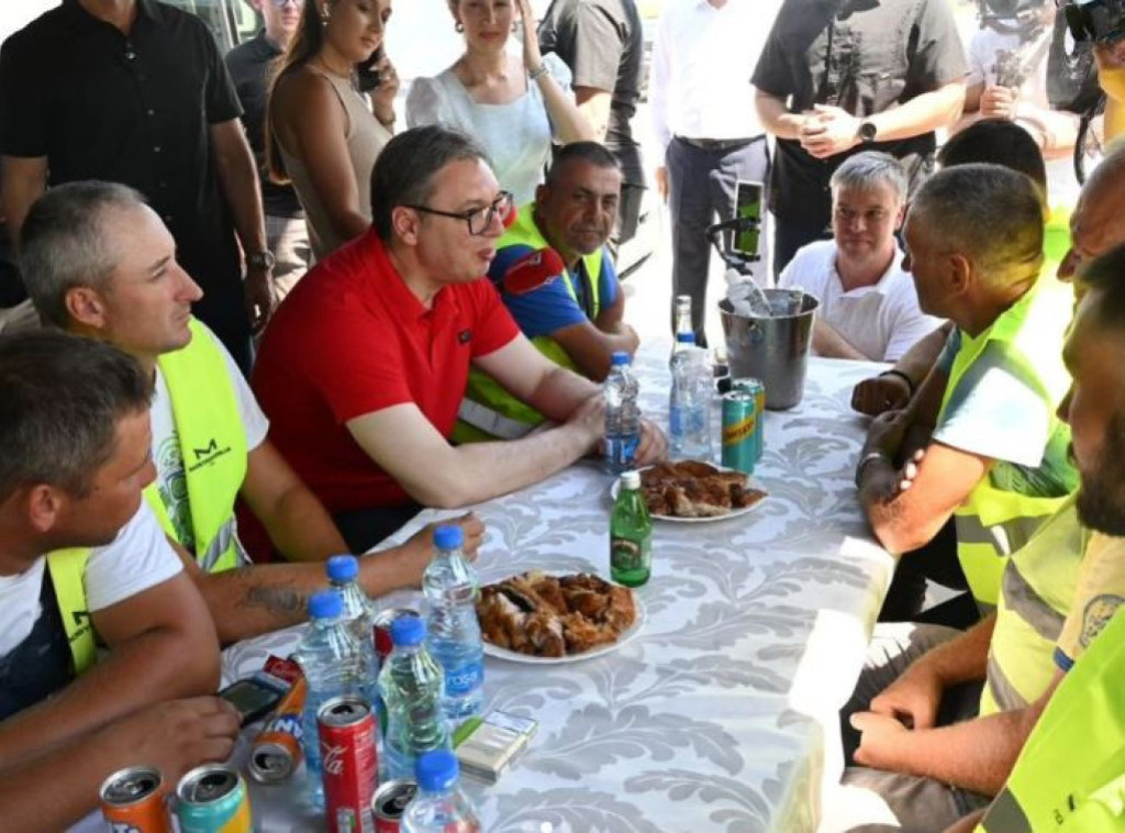 Vucic visits EXPO 2027 construction site, workers