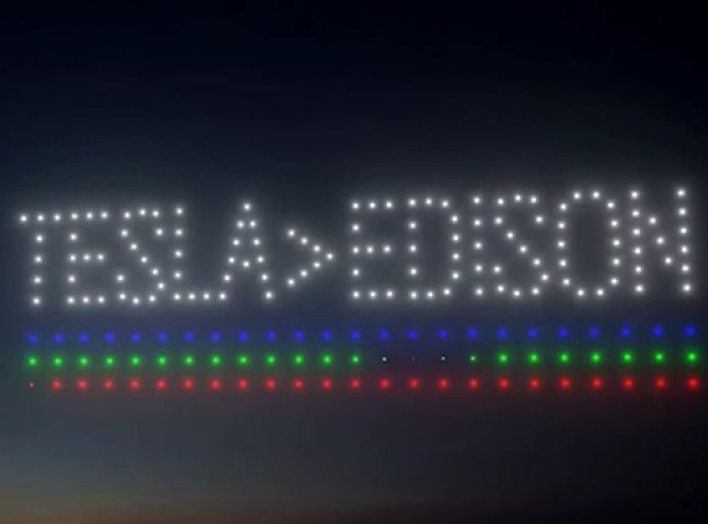 Večeras će na njujorškom nebu biti upriličen spektakl Tesli u čast uz poruku "Tesla>Edison"