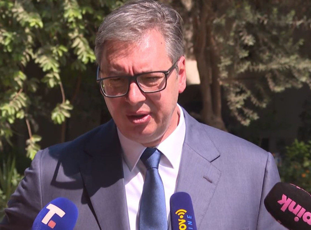 Vučić u obilasku nove administrativne prestonice Egipta,sledi sastanak s premijerom