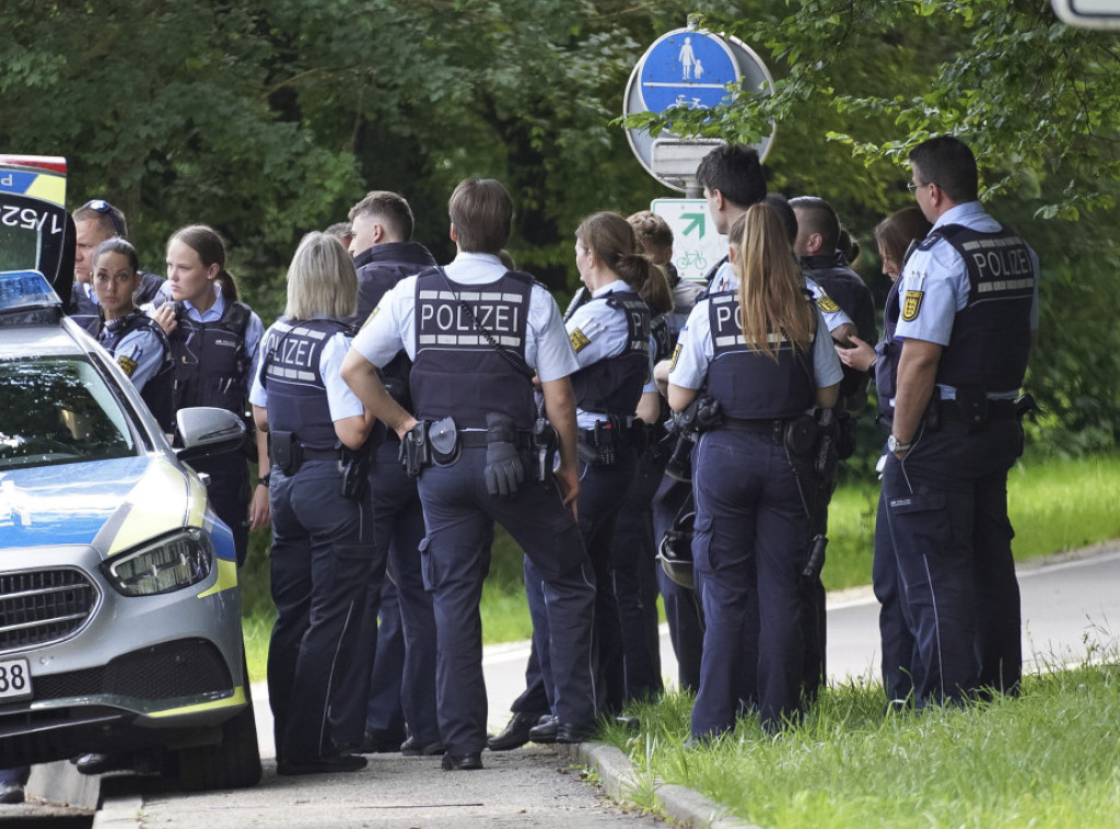 Dvostruko ubistvo i samoubistvo u Nemačkoj, povređene još dve osobe