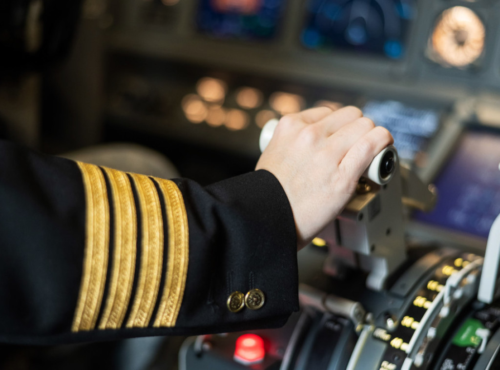 Er Srbija dobila prvu ženu kapetana u ATR floti