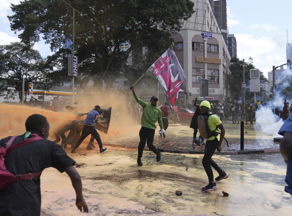 Neredi u Keniji: Policija ispalila suzavac na demonstrante