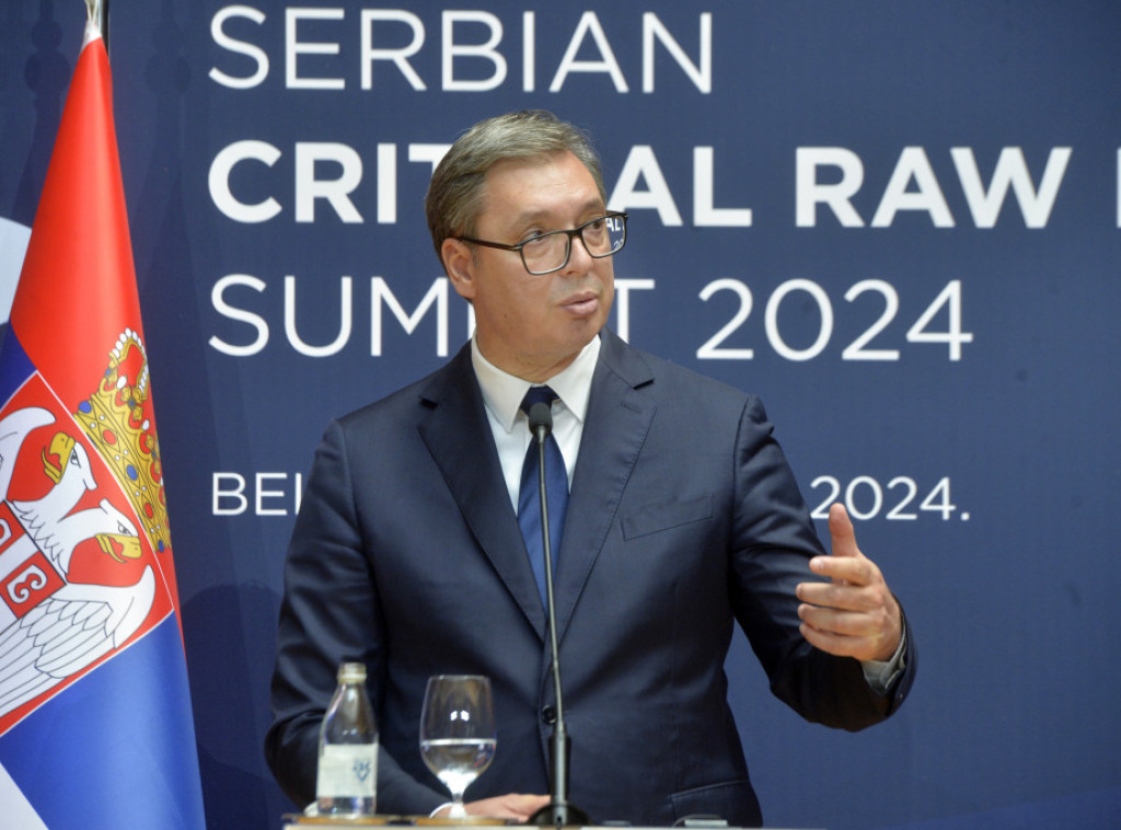 Posle samita Vučić se sastao sa Šefčovičem, sledi i sastanak sa direktorom kompanije Mercedes-Benc
