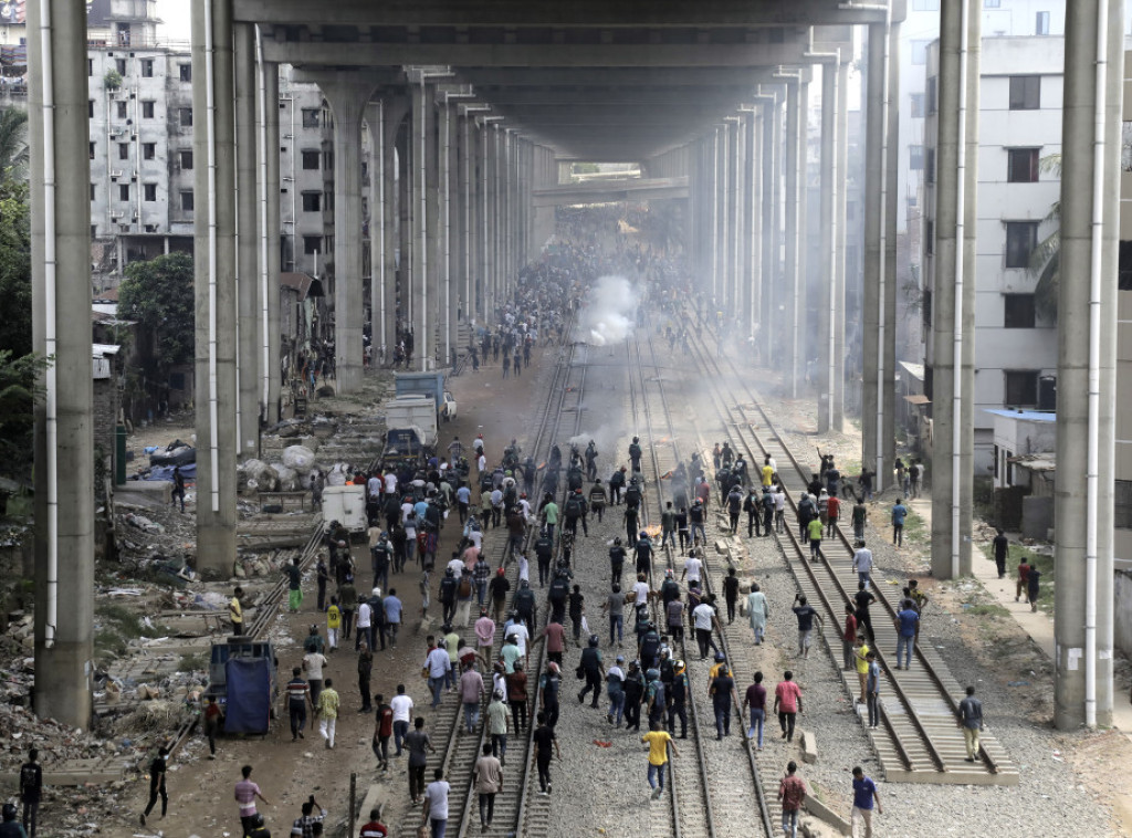 Bangladeš: Najviši sud parcijalno povukao kontroverzni sistem zapošljavanja u vladi