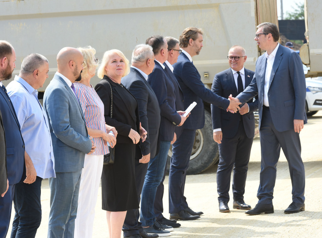 Vučić u Kragujevcu prisustvuje svečanoj inauguraciji novih proizvodnih linija Stelantisa