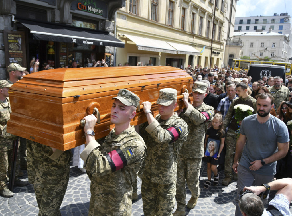 Irina Farion sahranjena uz povike "Moskovljani, gubite se iz Lavova!"