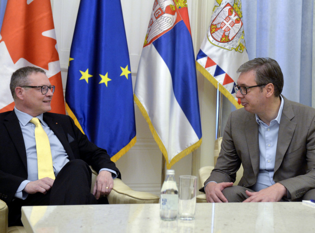 Vučić primio ambasadora Kanade u oproštajnu posetu