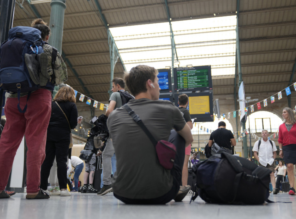 Veliki poremećaji na francuskim brzim železnicama zbog podmetnutih požara