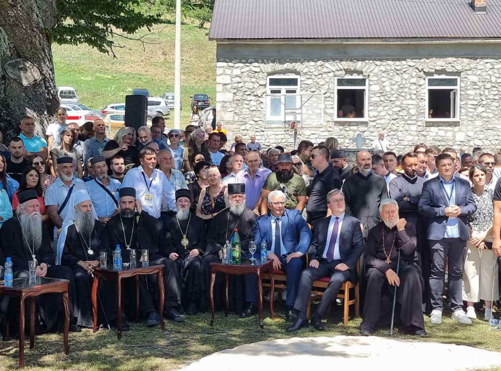 Selaković na obeležavanju 80 godina od stradanja Srba u selu Velika u Crnoj Gori