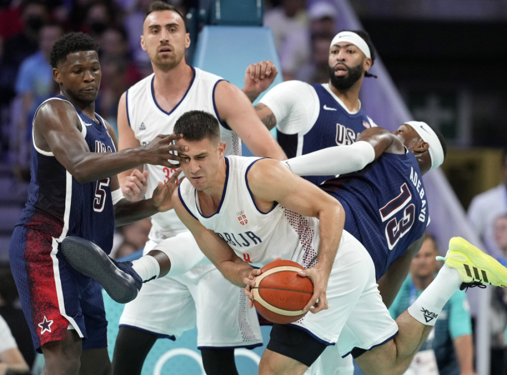 Košarkaši Srbije ubedljivo poraženi od Amerikanaca