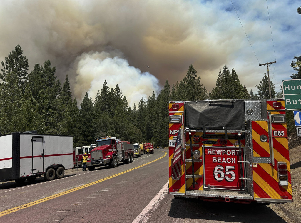 Kalifornija:Vatrogasci napreduju u borbi sa požarima