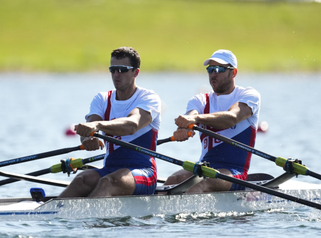 Srpski veslači Martin Mačković i Nikolaj Pimenov bez plasmana u finale na OI