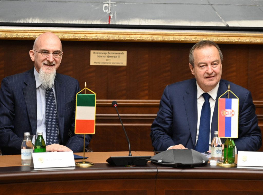 Dačić sa ambasadorom Gorijem o unapređenju policijske saradnje između Srbije i Italije