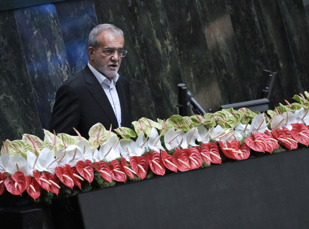 Inaugurisan izabrani predsednik Irana, predsednika Srbije predstavljao Vulin