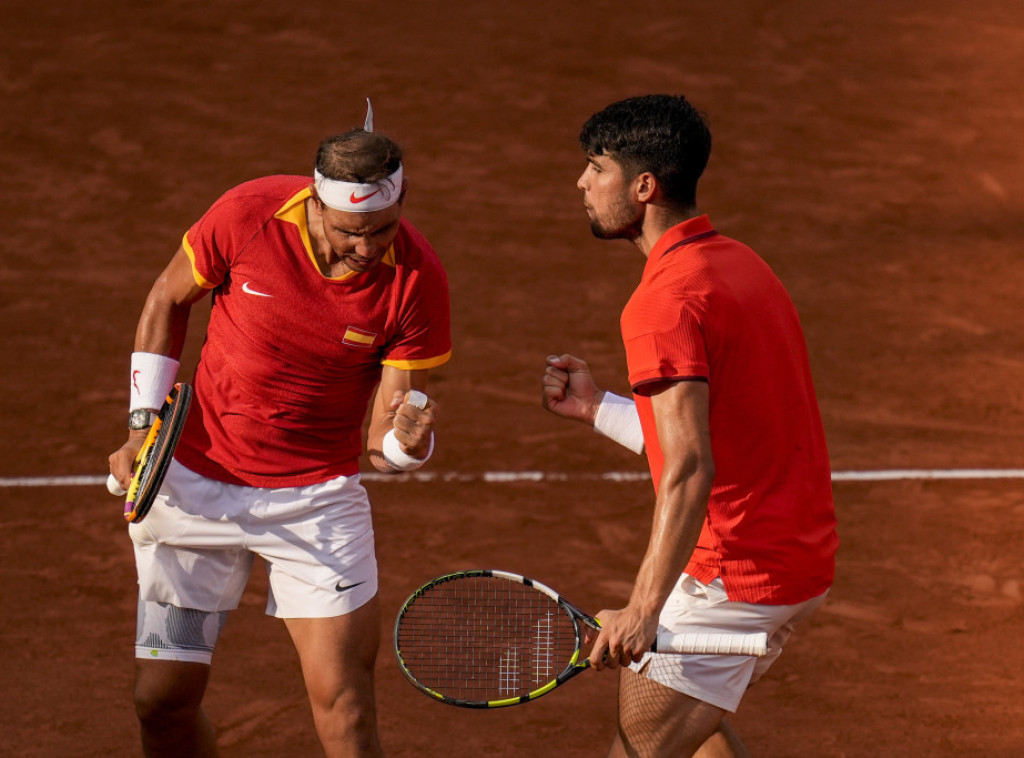 Španski teniseri Alkaraz i Nadal plasirali su se u četvrtfinale na Olimpijskim igrama