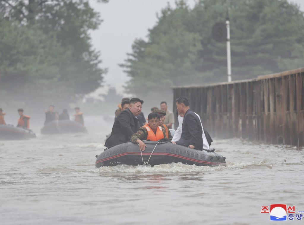 Više od 4.000 domova poplavljeno zbog obilnih padavina u Severnoj Koreji