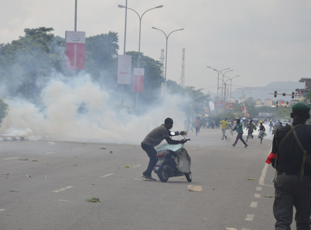 Najmanje 13 ljudi ubijeno na protestu protiv povećanja troškova života u Nigeriji