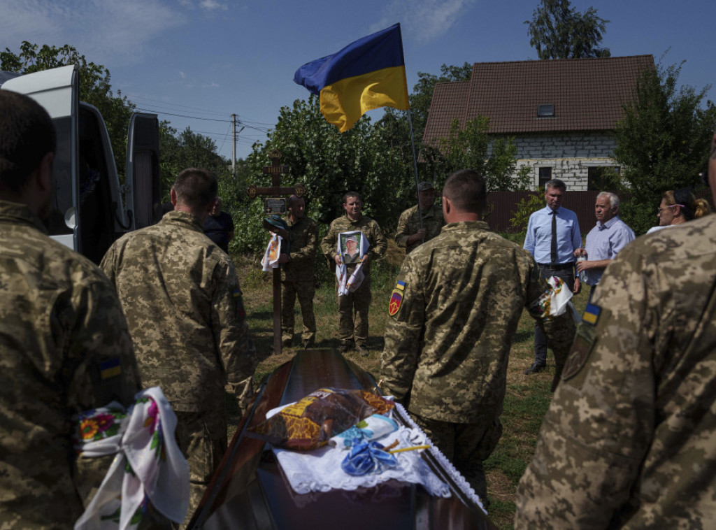 Ukrajina:Još osmoro dece vraćeno sa teritorije Hersonske oblasti koju kontrolišu ruske snage