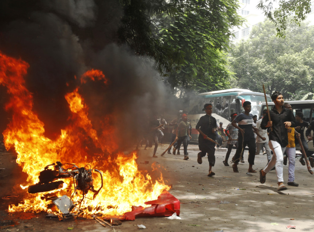Bangladeš: Više od 40 poginulih u sukobima policije i demonstranata
