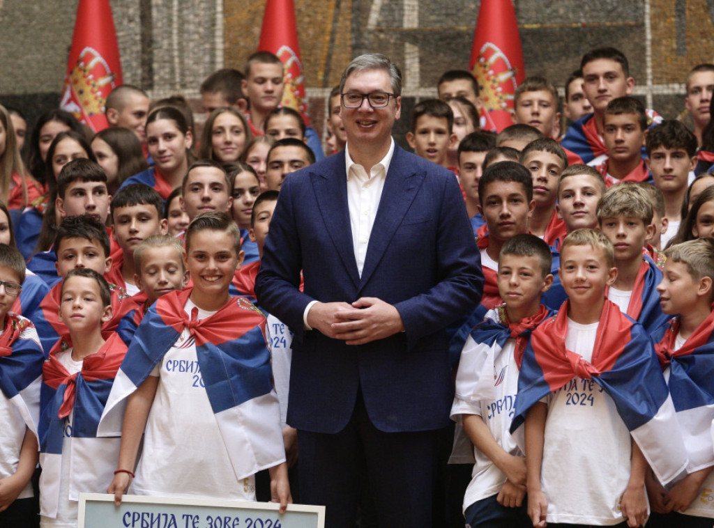 Vučić sa mladim sportistima: Beograd i Srbija su vaša kuća