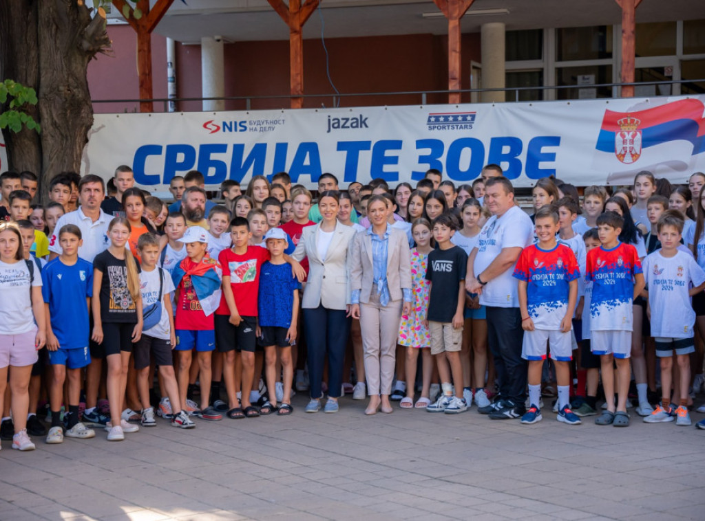 Đurđević Stamenkovski: Kamp prilika da se pokaže jedinstvo naroda