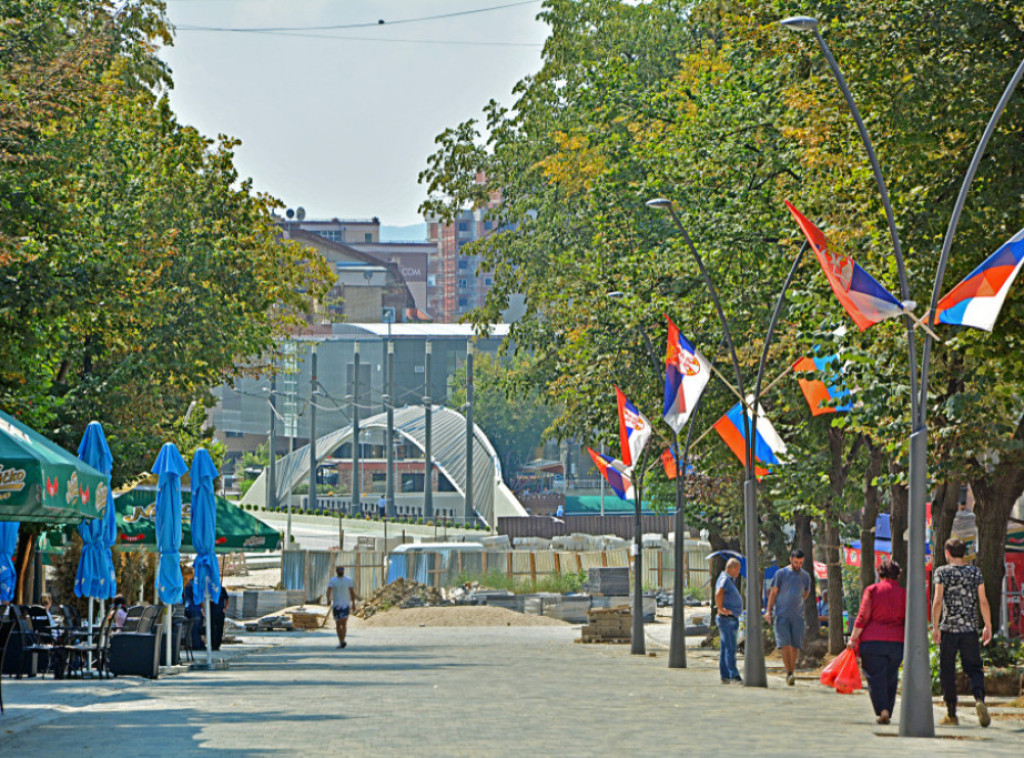 Nastavljena zaplena opreme iz zgrade Privremenog organa opštine Kosovska Mitrovica