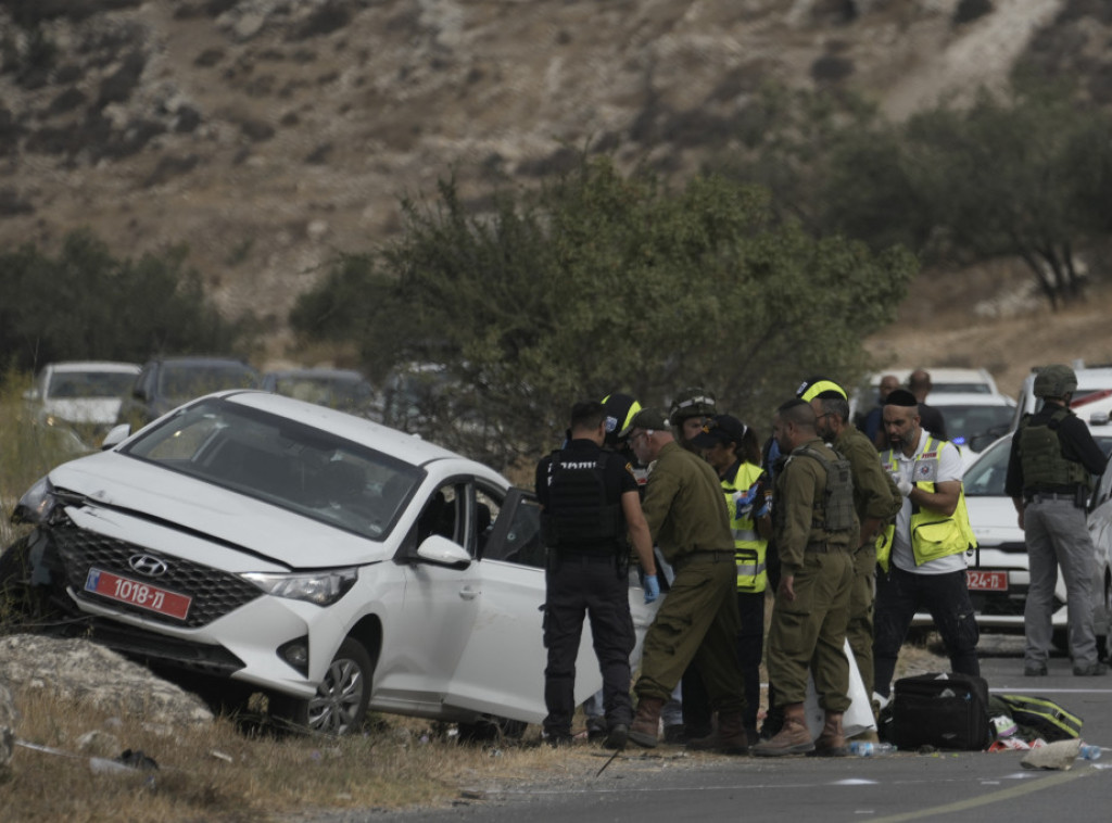 Izrael: Tri osobe ubijene u napadu na policijsko vozilo na Zapadnoj obali