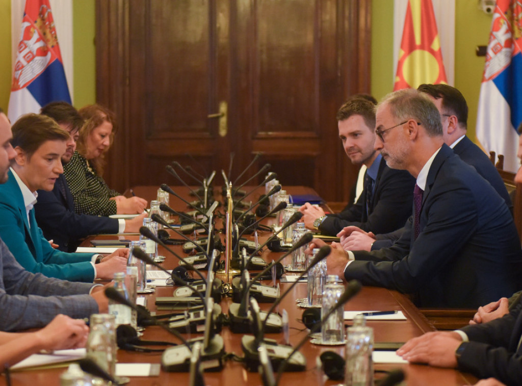 Brnabic receives North Macedonian government delegation