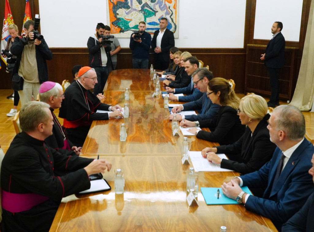 Vucic, Parolin discuss protection of Serbian heritage sites in Kosovo-Metohija