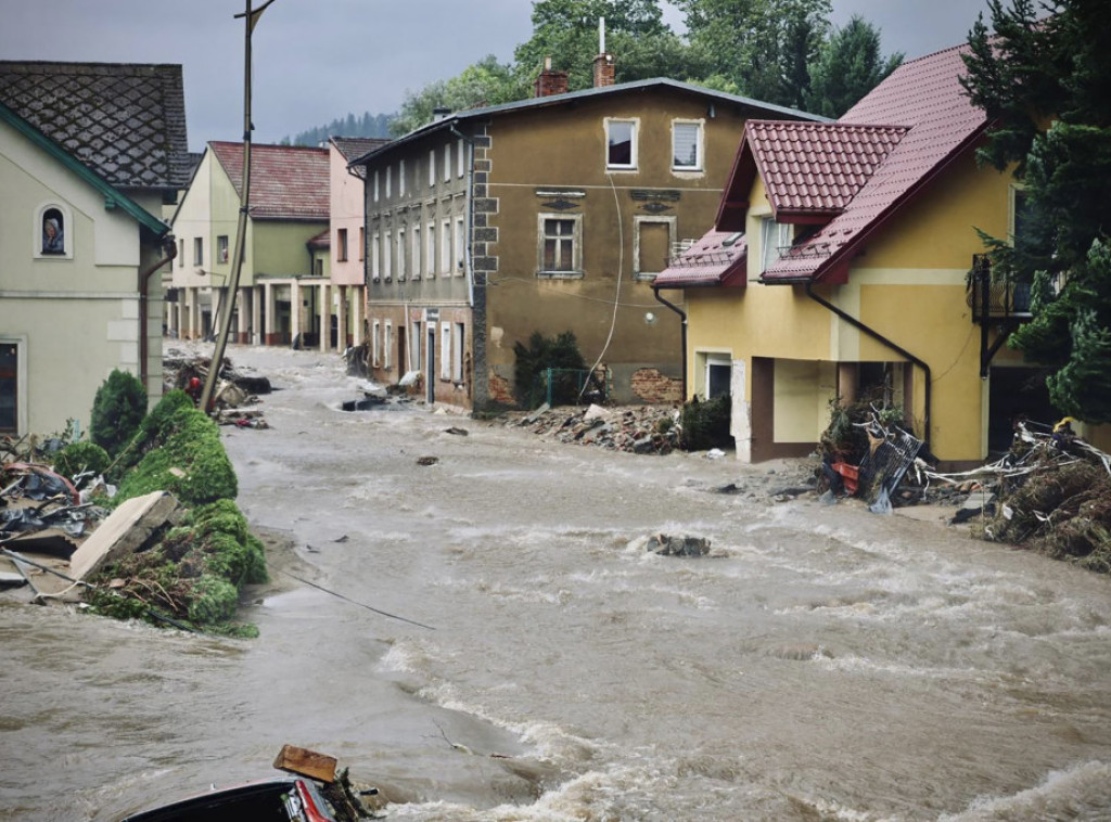 Poljski influenseri pozivaju građane da pomognu u borbi protiv poplava u Vroclavu