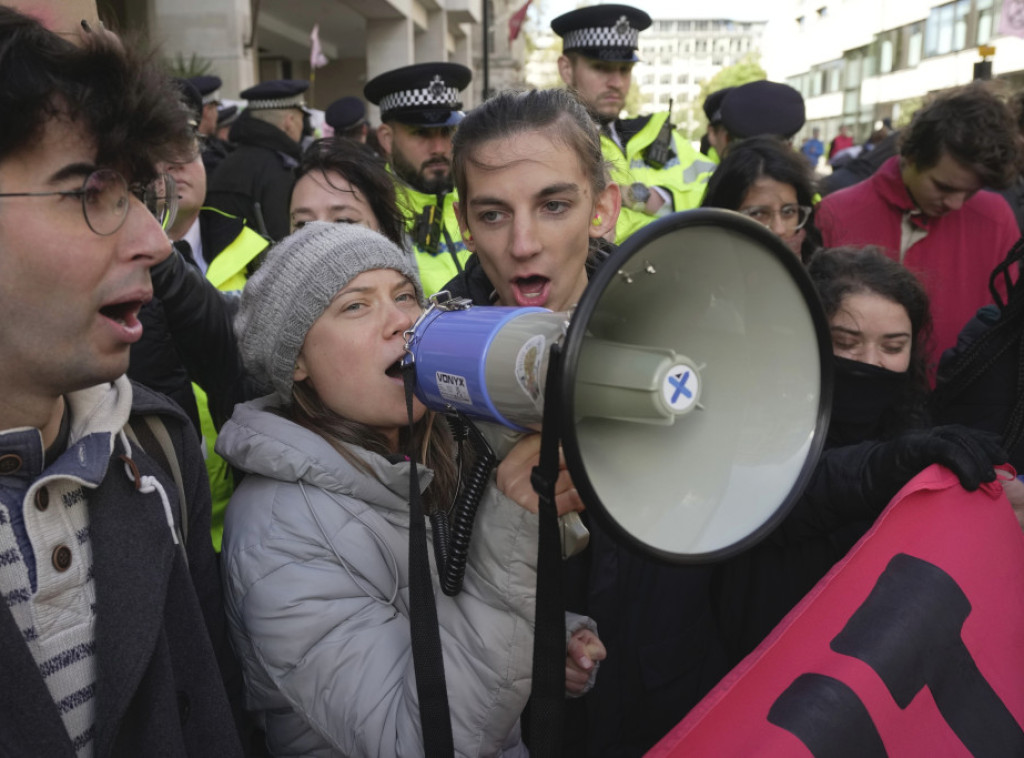 Organizacije Grete Tunberg danas predvodi klimatske proteste širom sveta