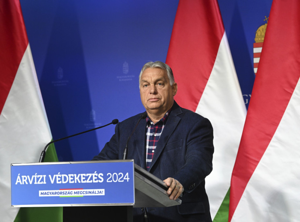 Orban: Vrh vodenog talasa stiže u Budimpeštu, još pet dana pojačane odbrane od poplava