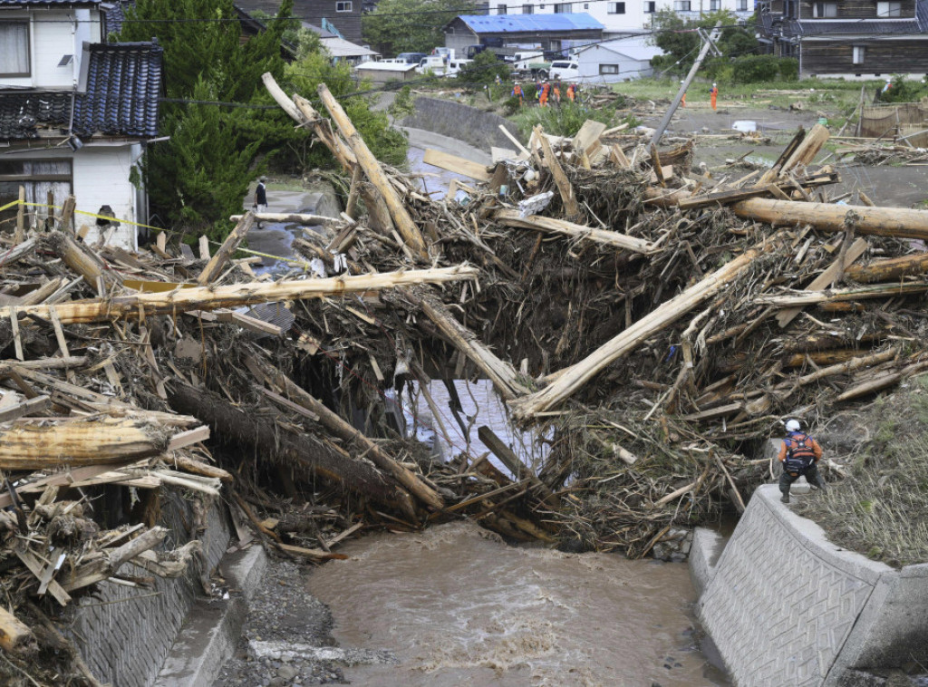 Japan: Nakon zemljotresa jačine 5.9 cunami pogodio ostrvo Hačijo južno od Tokija