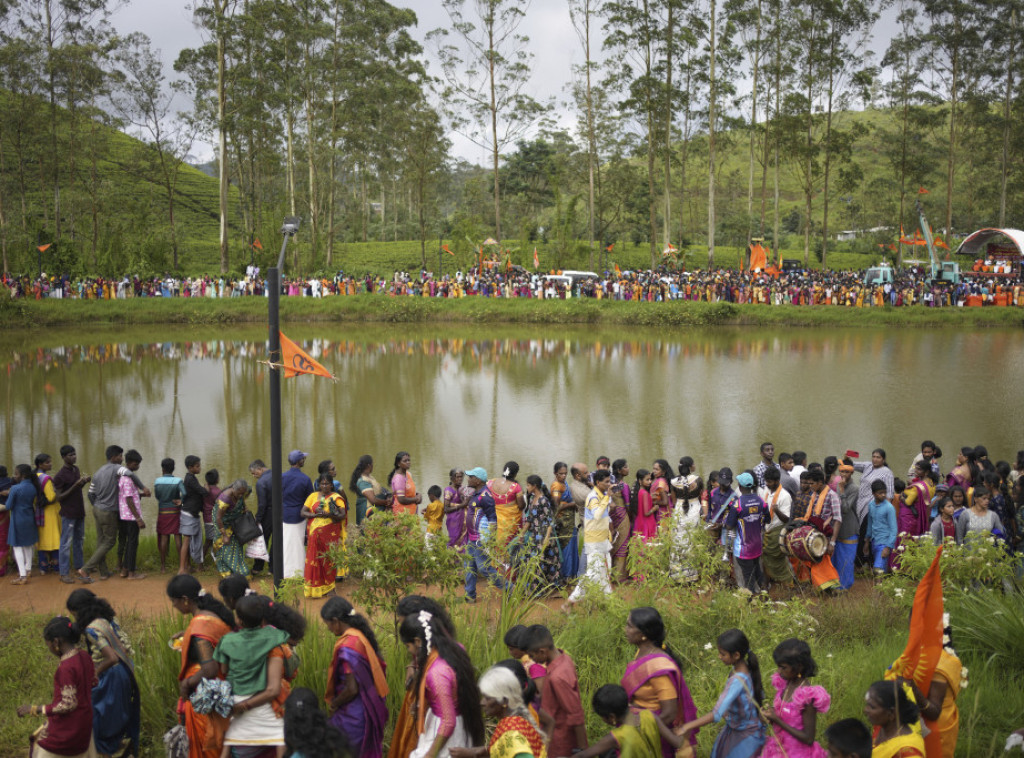 Više od 40 ljudi udavilo se na hinduističkom festivalu u Indiji