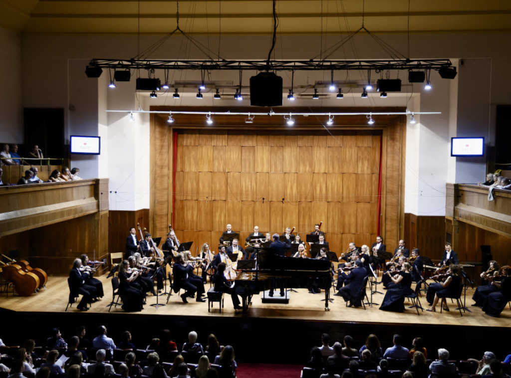 Beogradska filharmonija otvorila sezonu Mocartovom muzikom u čast Ivana Tasovca na Kolarcu